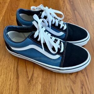 Vans old school blue tennis shoes 7w/5.5M